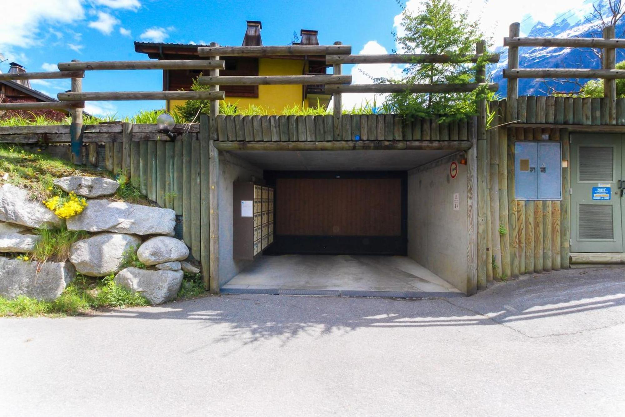 Les Capucins - View Off Mont-Blanc Range - 4 Pers Apartment Chamonix ภายนอก รูปภาพ